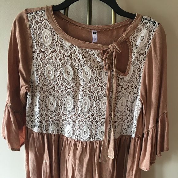 J&M Top - Picture 3 of 5